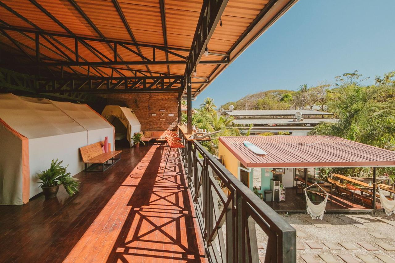 Отель Habitat Surf Glamp Playa Santa Teresa  Экстерьер фото