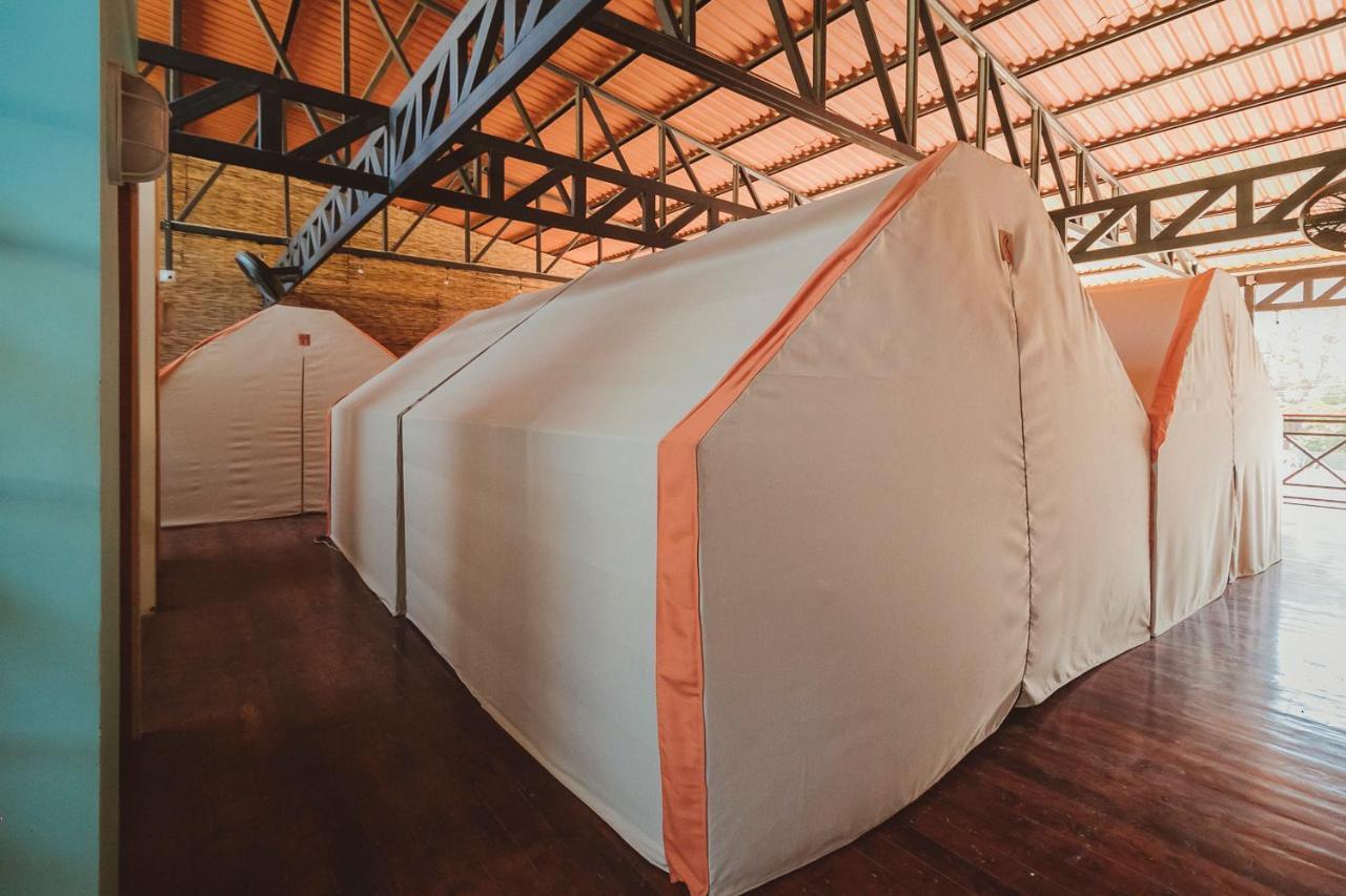 Отель Habitat Surf Glamp Playa Santa Teresa  Экстерьер фото